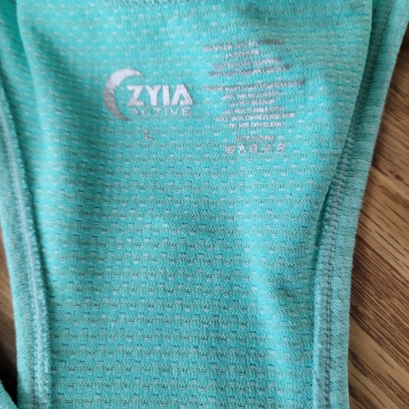 2/$35 NWOT Zyia tank top - Picture 2 of 2